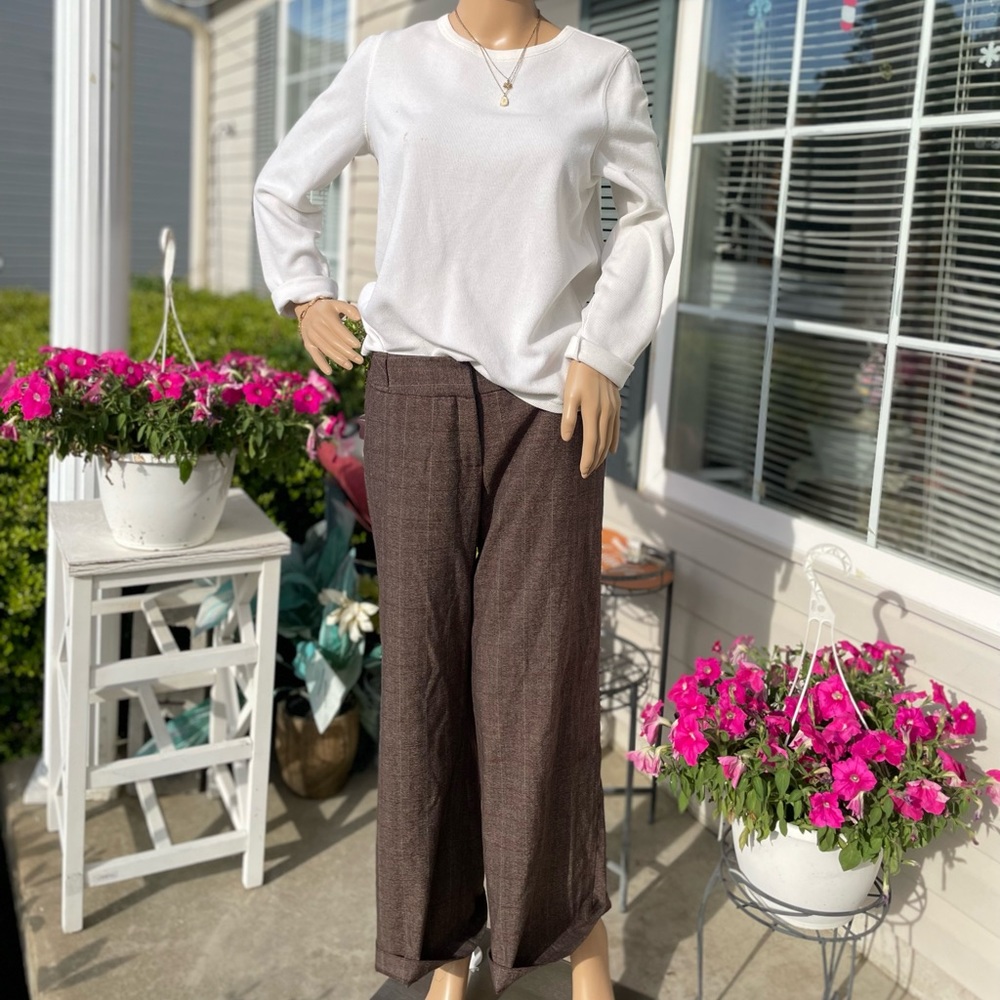 comfy, casual, going out brown slacks 👖 😎 no noticeable stains